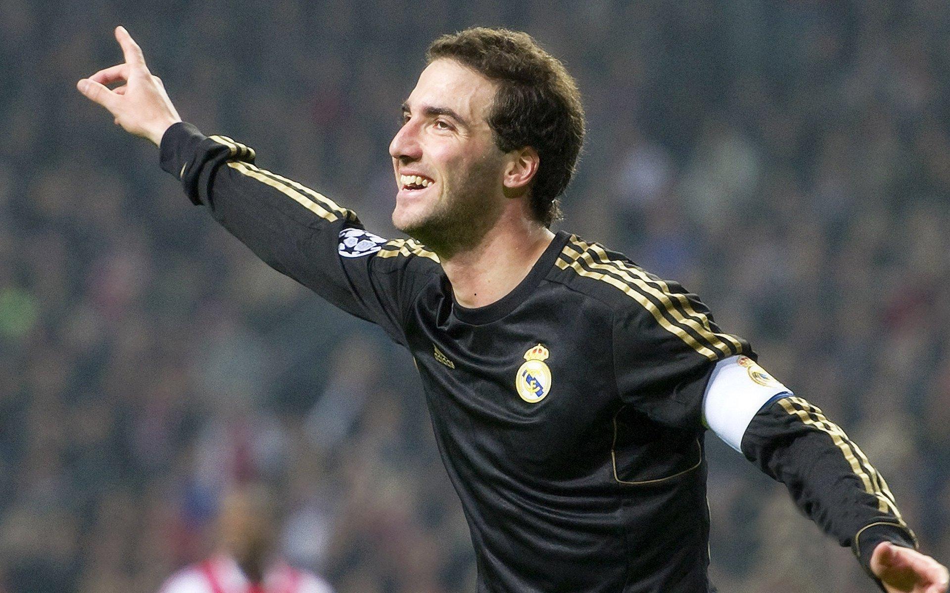 卡鲁索亲述与湖人分道扬镳内幕,降薪续约遭拒,防守悍将含泪离队