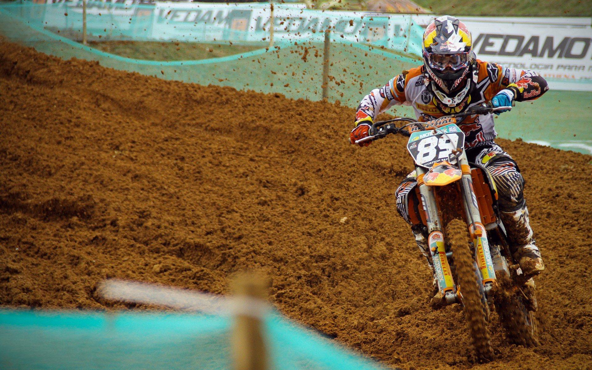 加拉塔萨雷求租诺阿·朗遭拒 那不勒斯强硬立场，只卖不租，标价成焦点