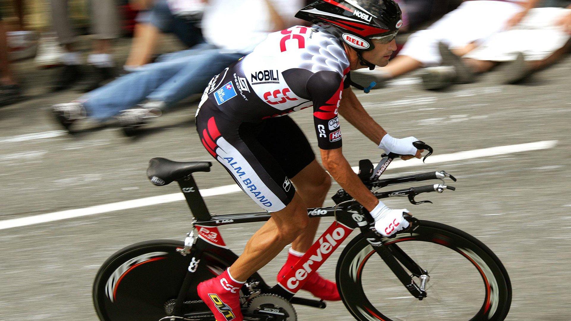 米切尔手感冰封仅得17分 骑士后场核心陷低迷仍送关键助攻